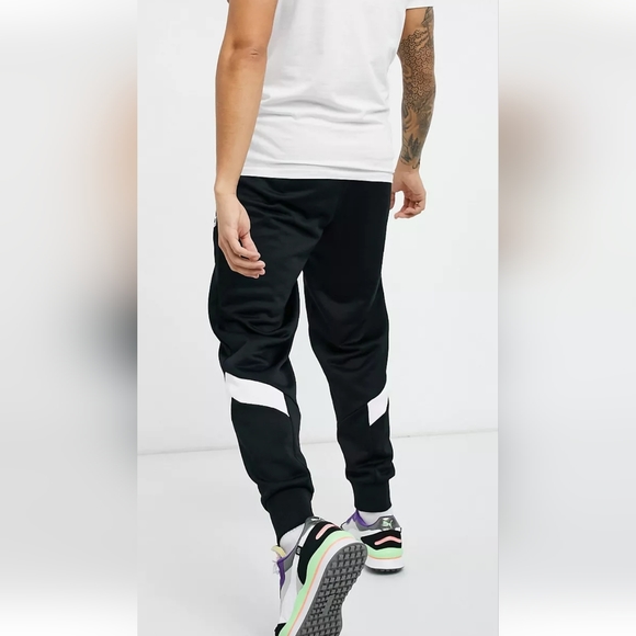 Puma Iconic MCS track pants - Picture 9 of 16